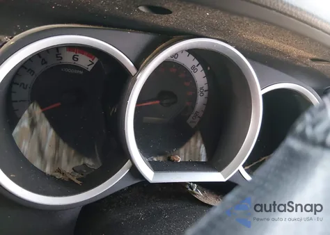 2015 Toyota Tacoma Base V6 z USA, uszkodzony, nr VIN 3TMLU4ENXFM194684